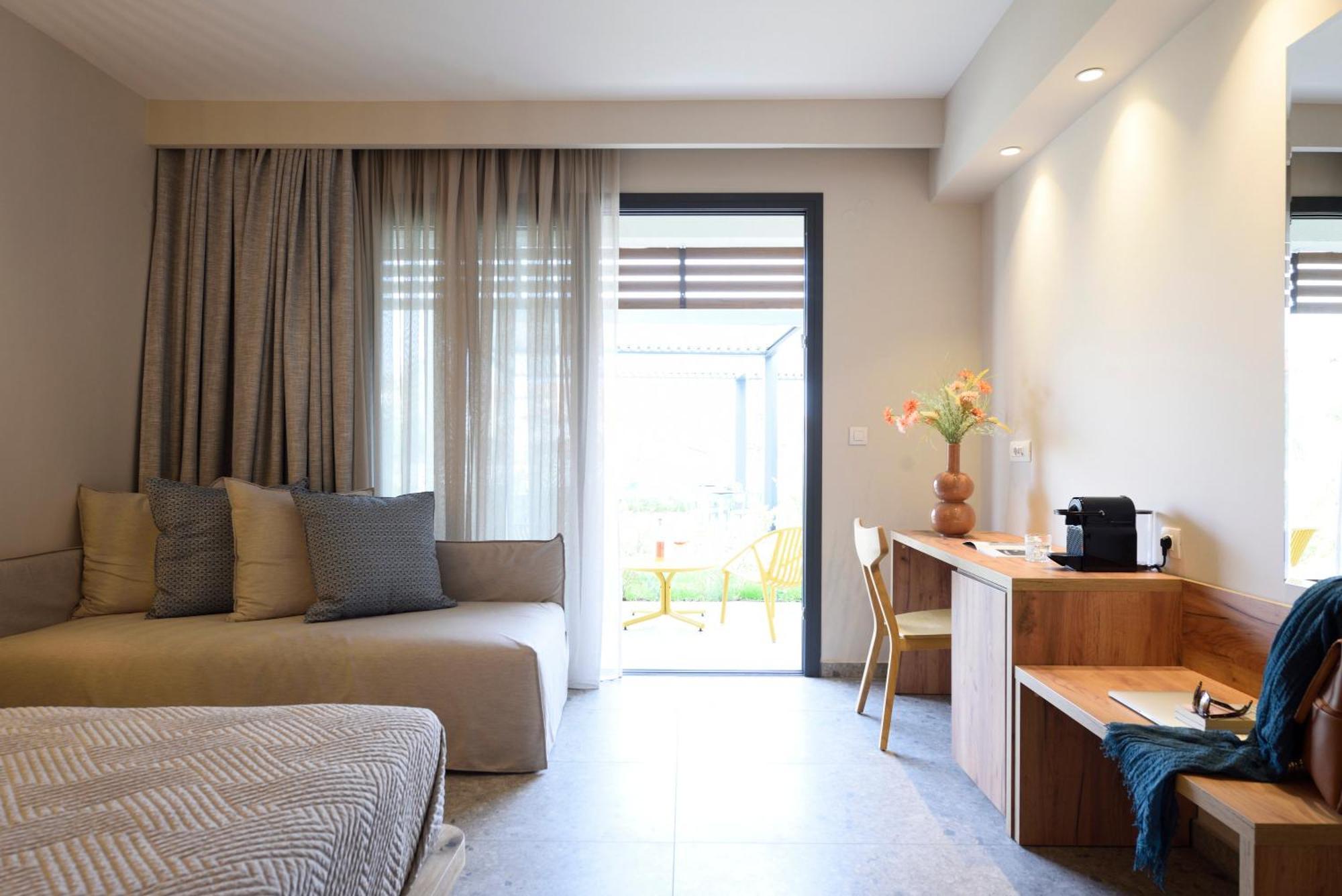 Falena Luxury Rooms Kalyves Polygyrou 외부 사진
